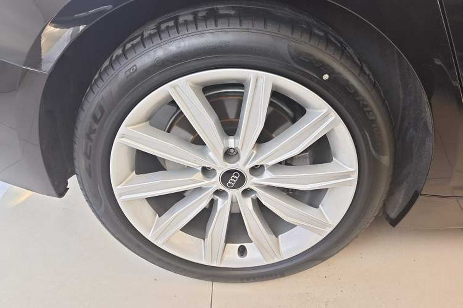 Used Audi A6L 2022 45 TFSI Prestige Elegant Edition Right Rear Wheel Hub