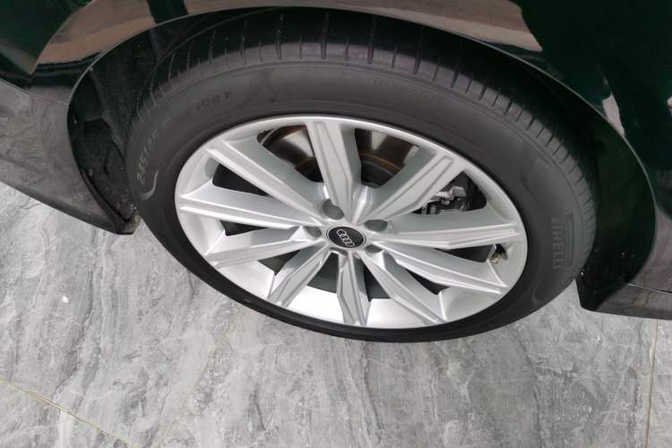 Used Audi A6L 2022 45 TFSI Prestige Dynamic Edition Right Rear Wheel Hub