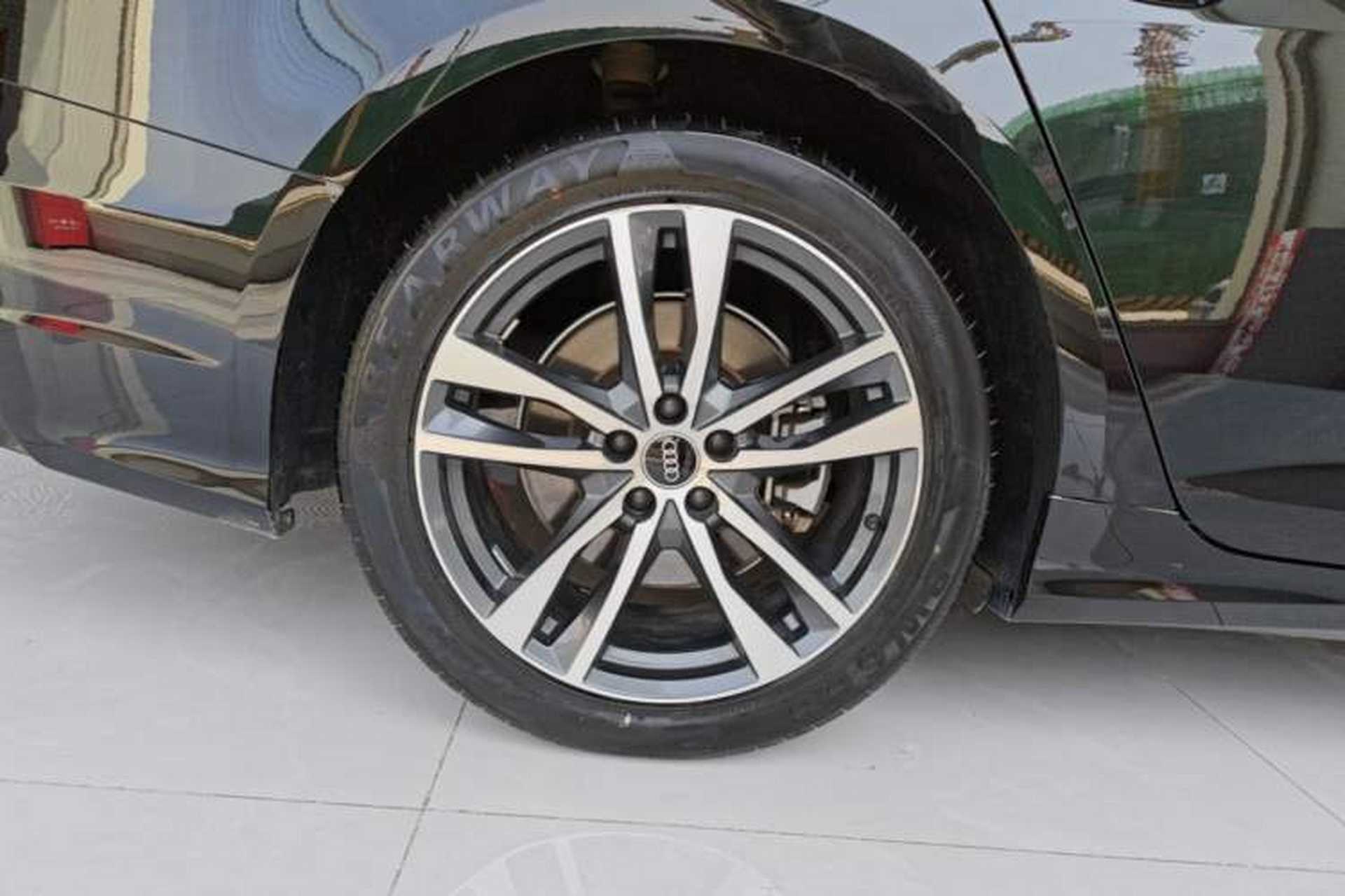 Used Audi A6L 2022 40 TFSI Luxury Dynamic Model Right Rear Wheel Hub