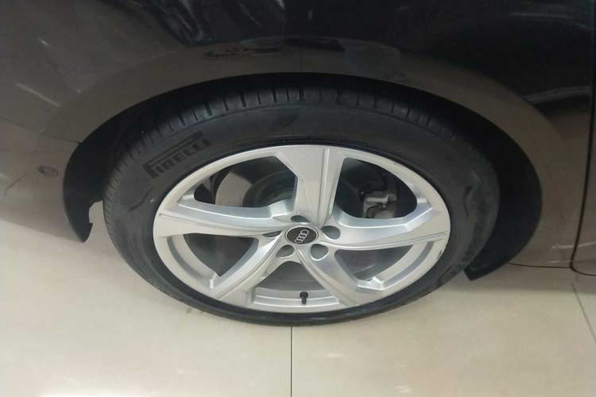 Used Audi A6L 2022 45 TFSI quattro Prestige Elegant Edition Right Rear Wheel Hub