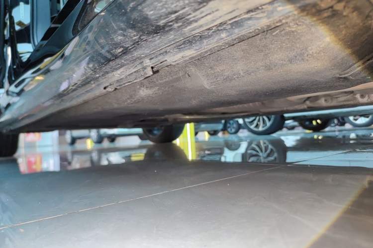 Used Audi A6L 2022 45 TFSI Prestige Dynamic Edition Right Side Sill