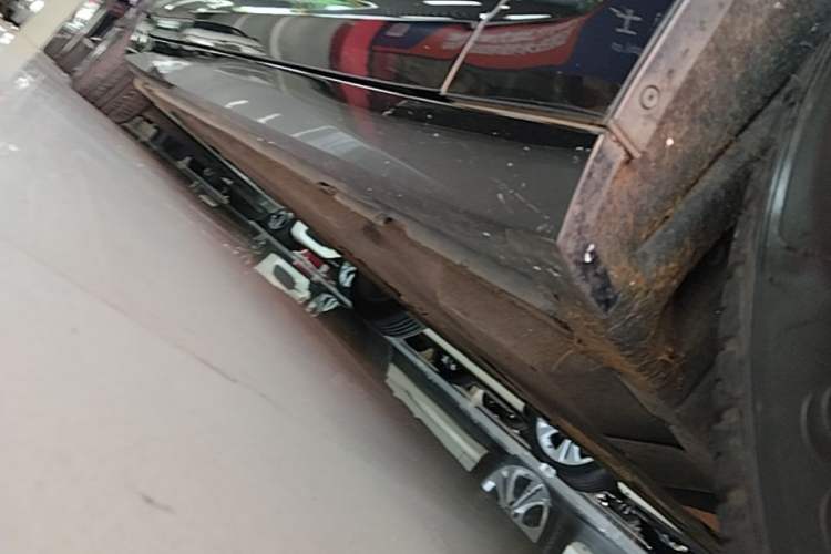 Used Audi A6L 2022 45 TFSI Prestige Elegant Edition Right Side Sill