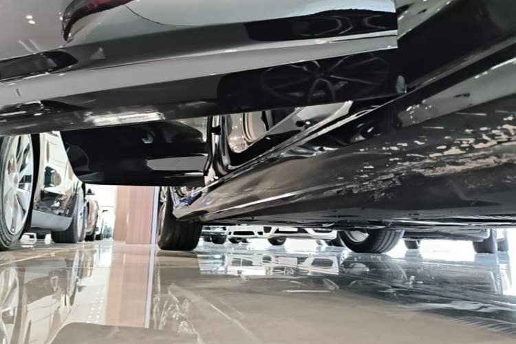 Used Audi A6L 2022 45 TFSI quattro Prestige Dynamic Edition Right Side Sill