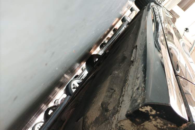 Used Audi A6L 2022 40 TFSI Luxury Dynamic Model Right Side Sill