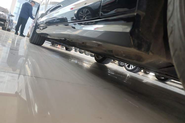 Used Audi A6L 2022 45 TFSI Prestige Dynamic Edition Right Side Sill