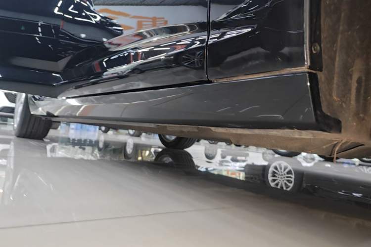 Used Audi A6L 2022 45 TFSI quattro Prestige Elegant Edition Right Side Sill