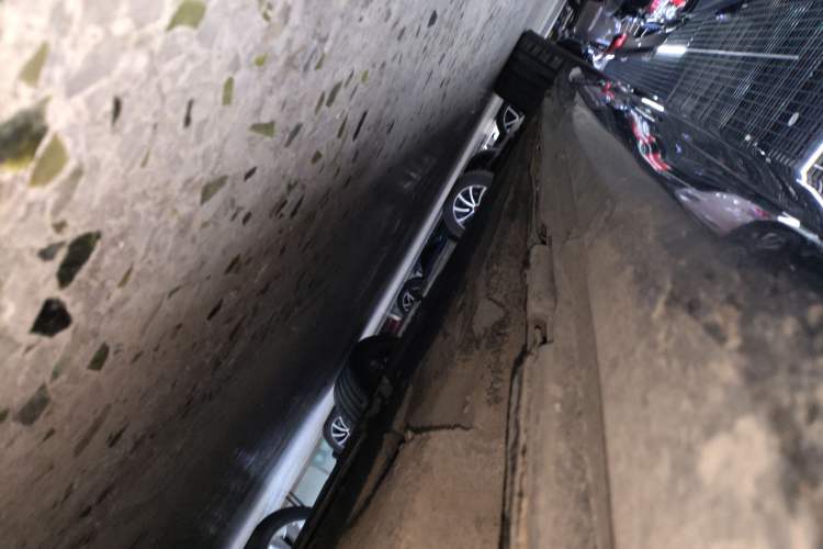 Used Audi A6L 2022 45 TFSI quattro Prestige Dynamic Edition Right Side Sill