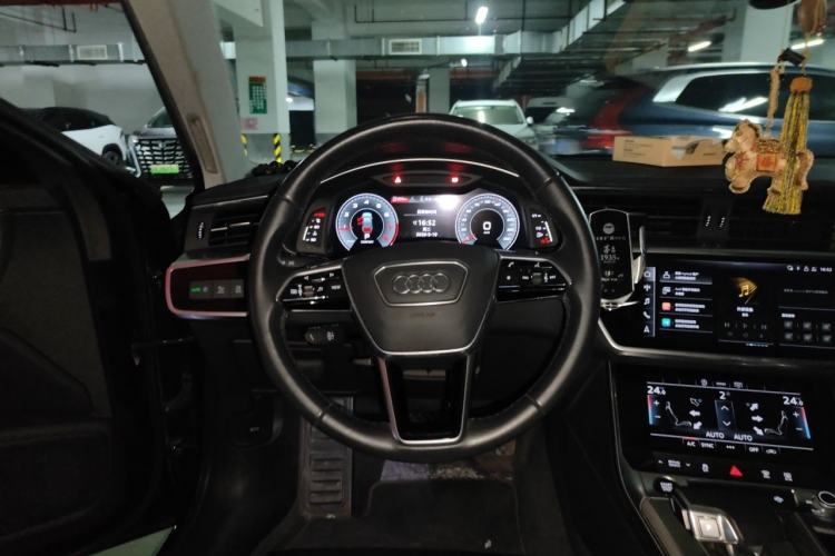 Used Audi A6L 2022 40 TFSI Luxury Prestige Edition Steering Wheel