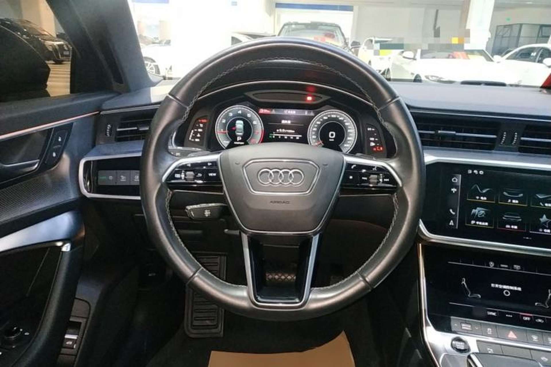 Used Audi A6L 2022 40 TFSI Luxury Dynamic Model Steering Wheel