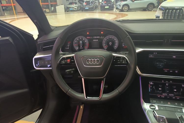 Used Audi A6L 2022 40 TFSI Luxury Dynamic Model Steering Wheel