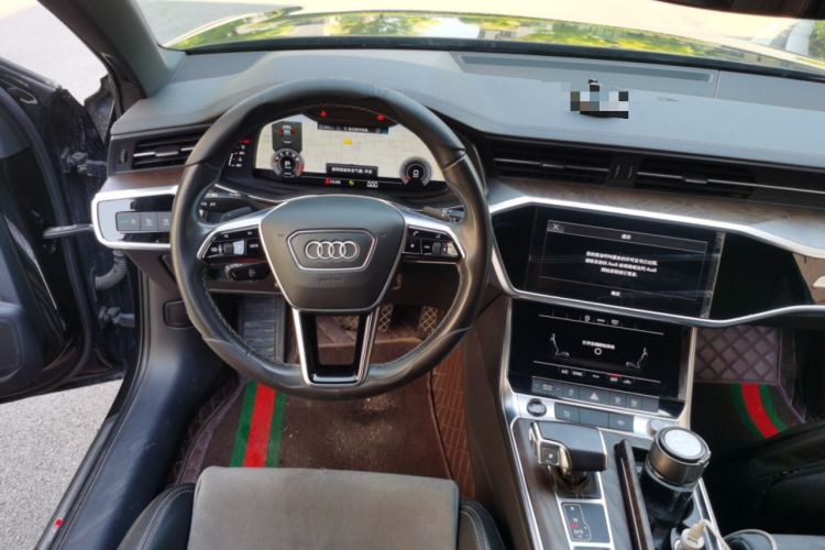 Used Audi A6L 2022 40 TFSI Luxury Dynamic Model Steering Wheel