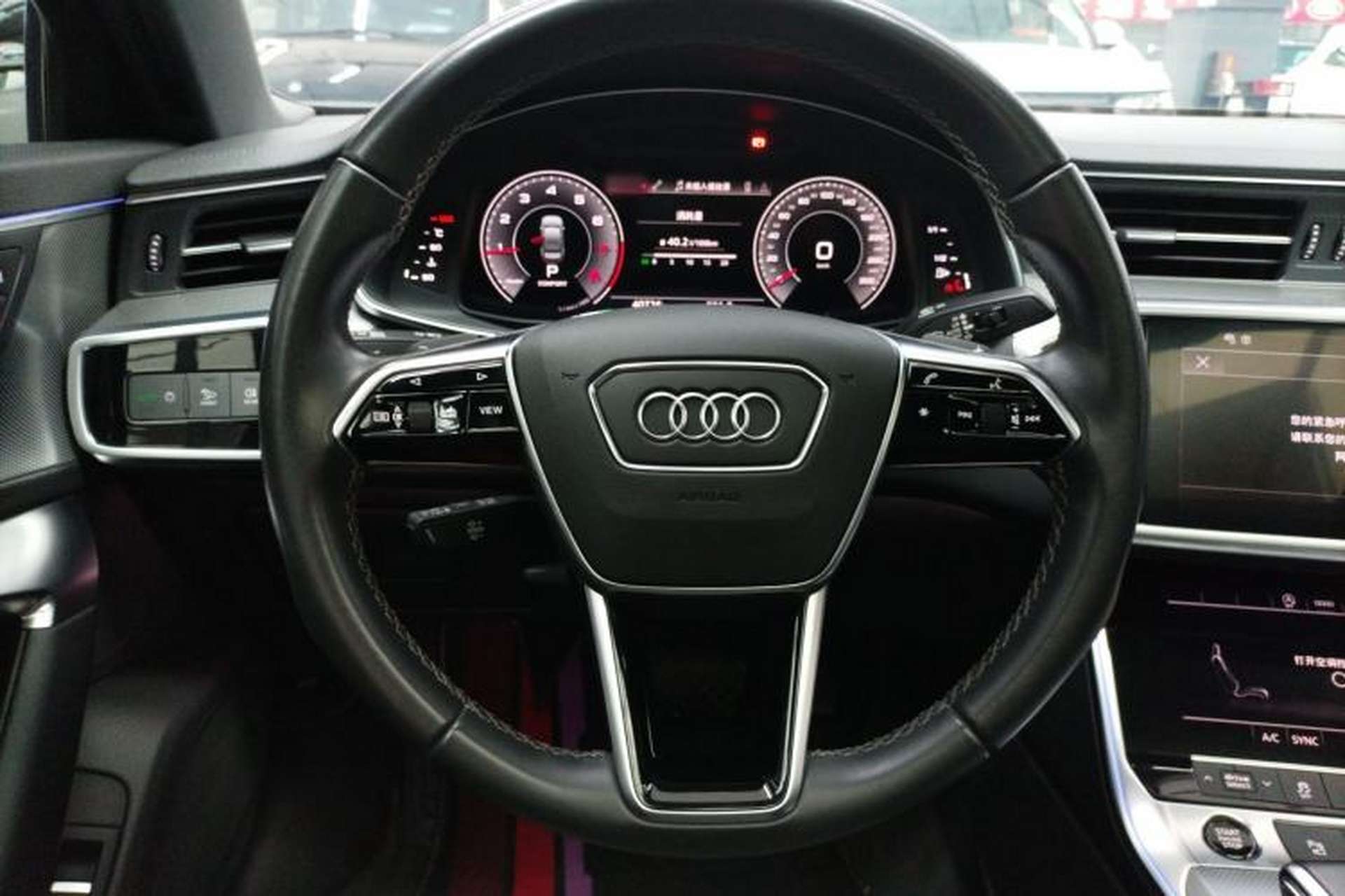 Used Audi A6L 2022 40 TFSI Luxury Dynamic Model Steering Wheel