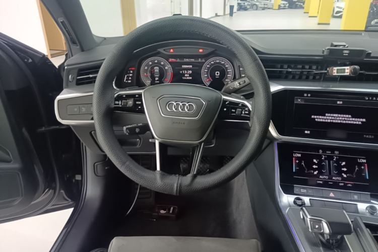 Used Audi A6L 2022 45 TFSI Prestige Dynamic Edition Steering Wheel