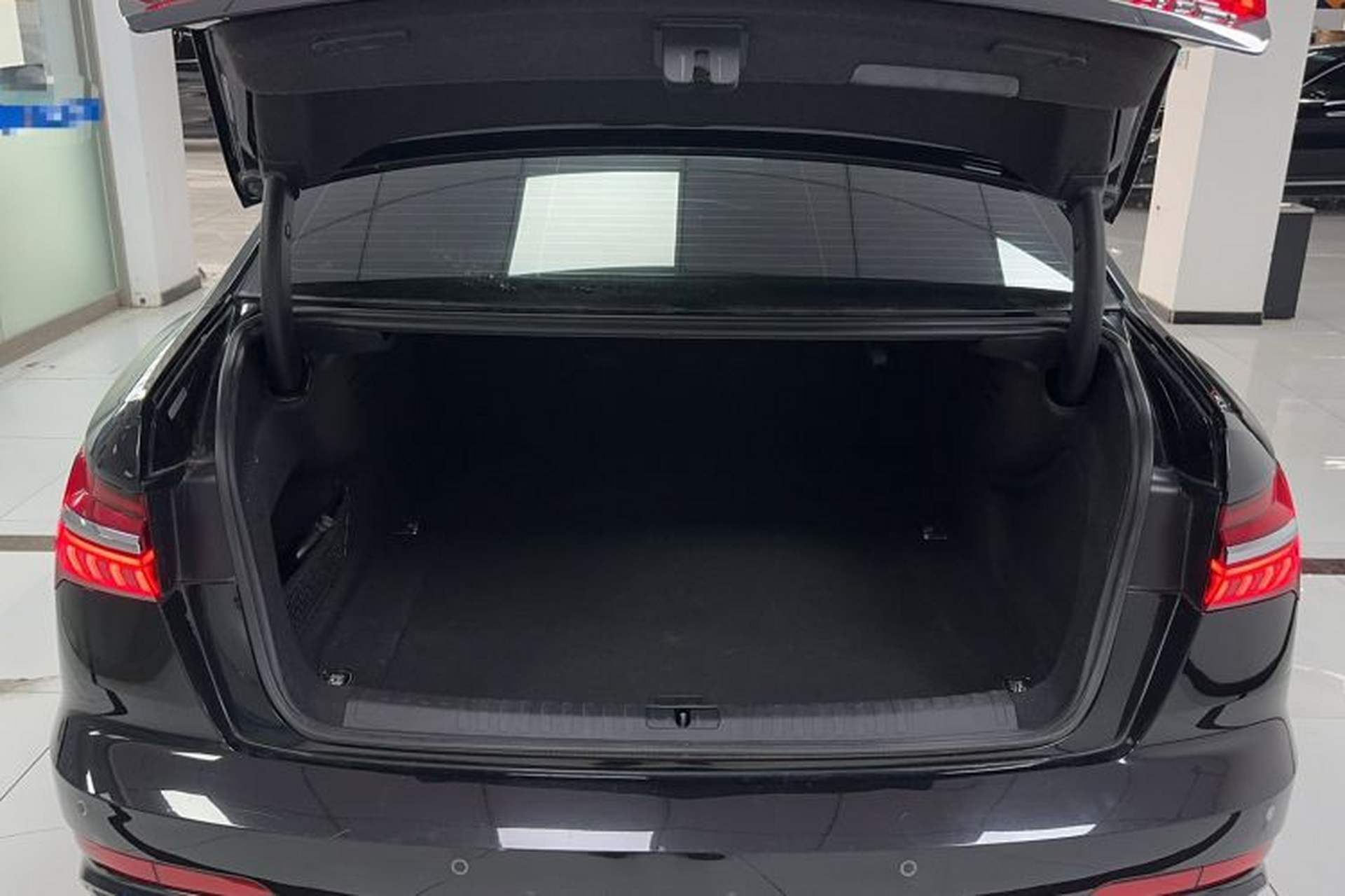 Used Audi A6L 2022 40 TFSI Luxury Dynamic Model Trunk