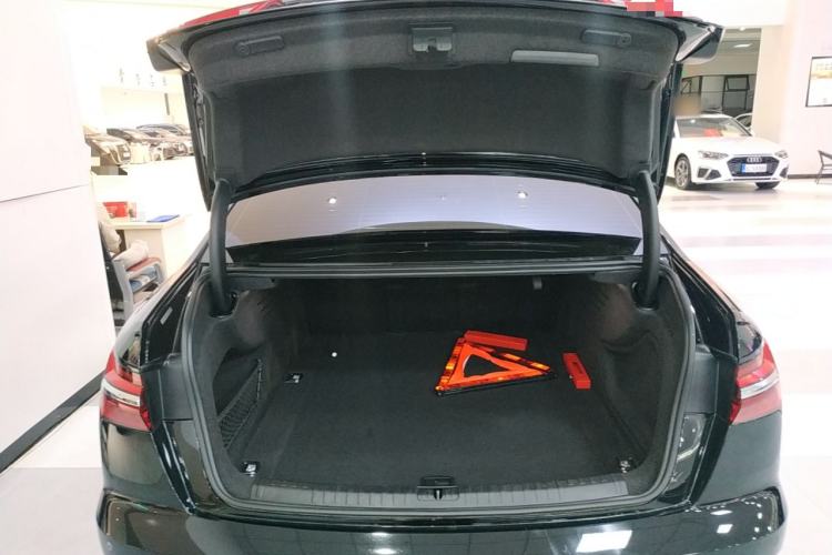 Used Audi A6L 2022 40 TFSI Luxury Dynamic Model Trunk