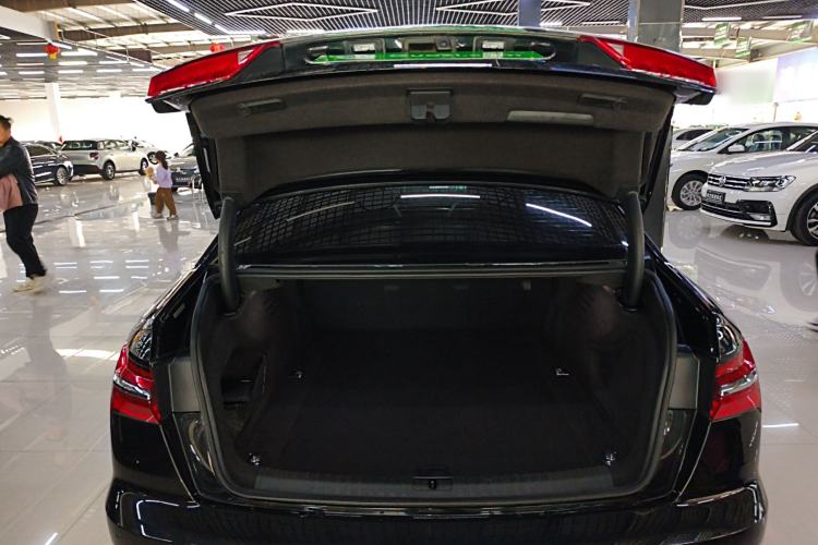 Used Audi A6L 2022 40 TFSI Luxury Dynamic Model Trunk