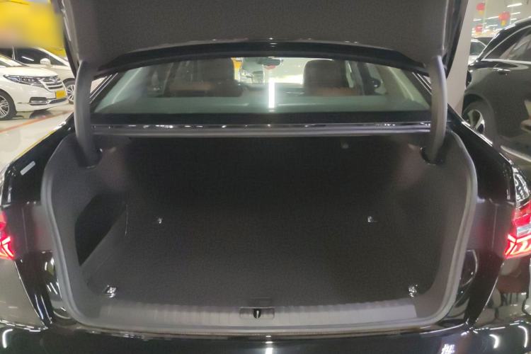 Used Audi A6L 2022 45 TFSI Prestige Elegant Edition Trunk