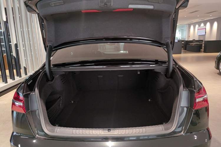 Used Audi A6L 2022 45 TFSI Prestige Dynamic Edition Trunk