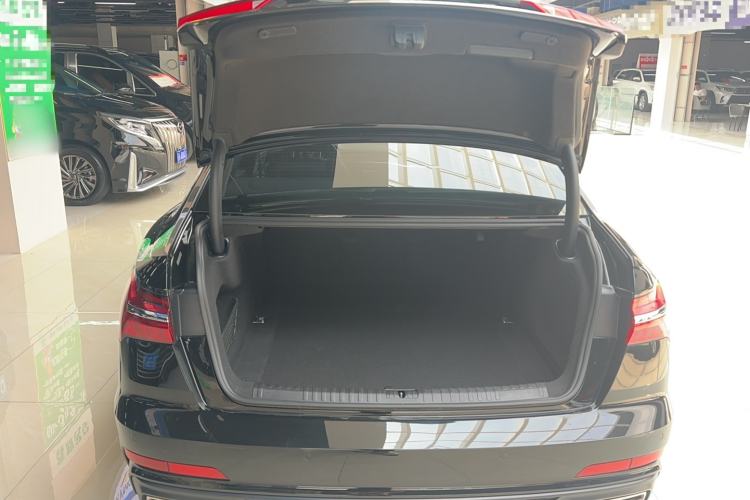 Used Audi A6L 2022 40 TFSI Luxury Dynamic Model Trunk