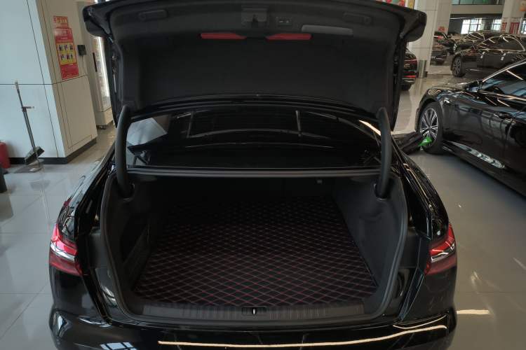 Used Audi A6L 2022 45 TFSI Prestige Dynamic Edition Trunk