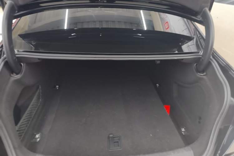 Used Audi A6L 2022 40 TFSI Luxury Dynamic Model Trunk