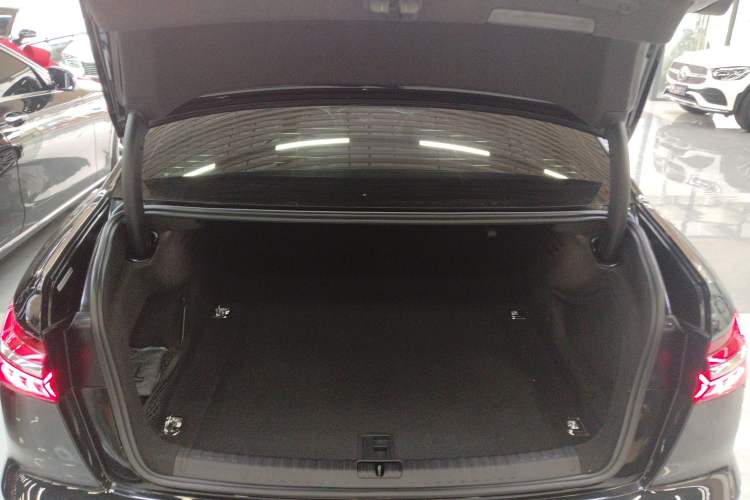 Used Audi A6L 2022 40 TFSI Luxury Prestige Edition Trunk
