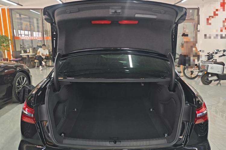 Used Audi A6L 2022 40 TFSI Luxury Dynamic Model Trunk