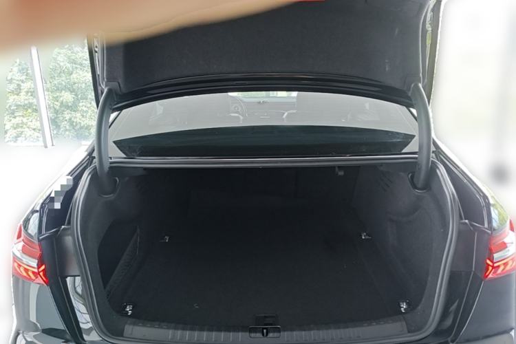 Used Audi A6L 2022 40 TFSI Luxury Dynamic Model Trunk