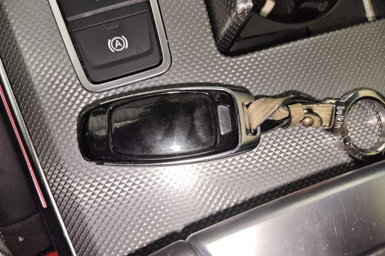 Used Audi A6L 2022 40 TFSI Luxury Dynamic Model Vehicle Key