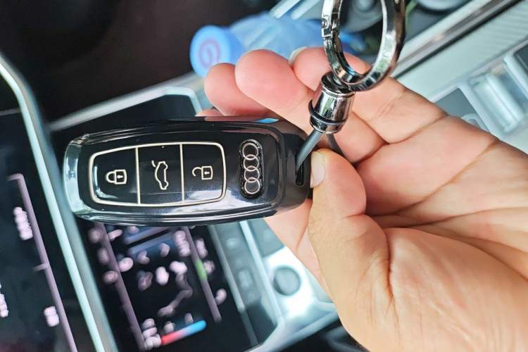 Used Audi A6L 2022 45 TFSI quattro Prestige Elegant Edition Vehicle Key