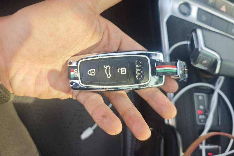Used Audi A6L 2022 45 TFSI Prestige Dynamic Edition Vehicle Key