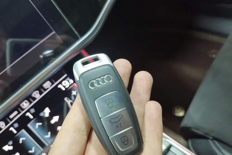 Used Audi A6L 2022 55 TFSI quattro Flagship Dynamic Model Vehicle Key