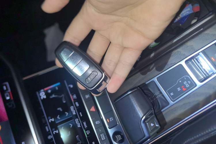 Used Audi A6L 2022 45 TFSI quattro Prestige Dynamic Edition Vehicle Key