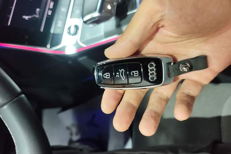 Used Audi A6L 2022 45 TFSI Prestige Dynamic Edition Vehicle Key