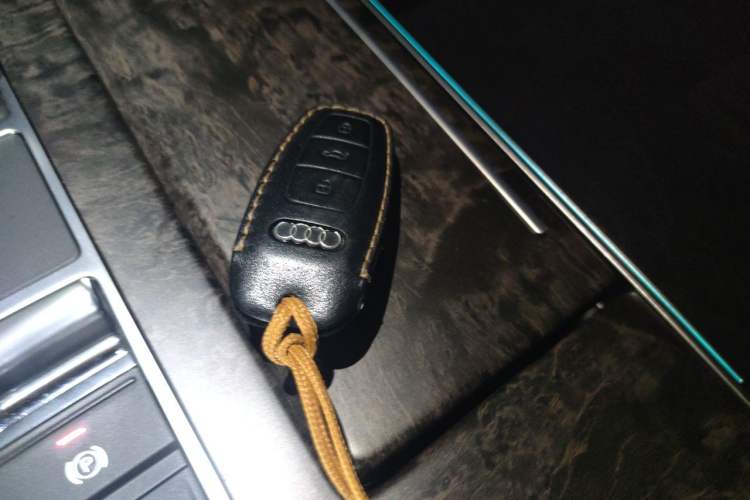 Used Audi A6L 2022 45 TFSI Prestige Dynamic Edition Vehicle Key