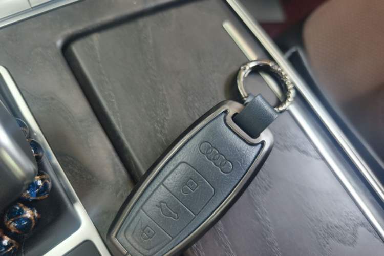 Used Audi A6L 2022 45 TFSI quattro Prestige Elegant Edition Vehicle Key
