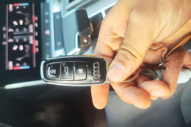 Used Audi A6L 2022 45 TFSI Prestige Dynamic Edition Vehicle Key