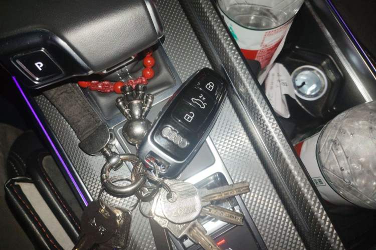 Used Audi A6L 2022 40 TFSI Luxury Dynamic Model Vehicle Key