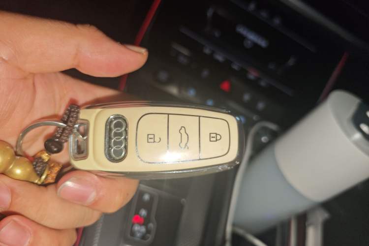 Used Audi A6L 2022 45 TFSI Prestige Dynamic Edition Vehicle Key