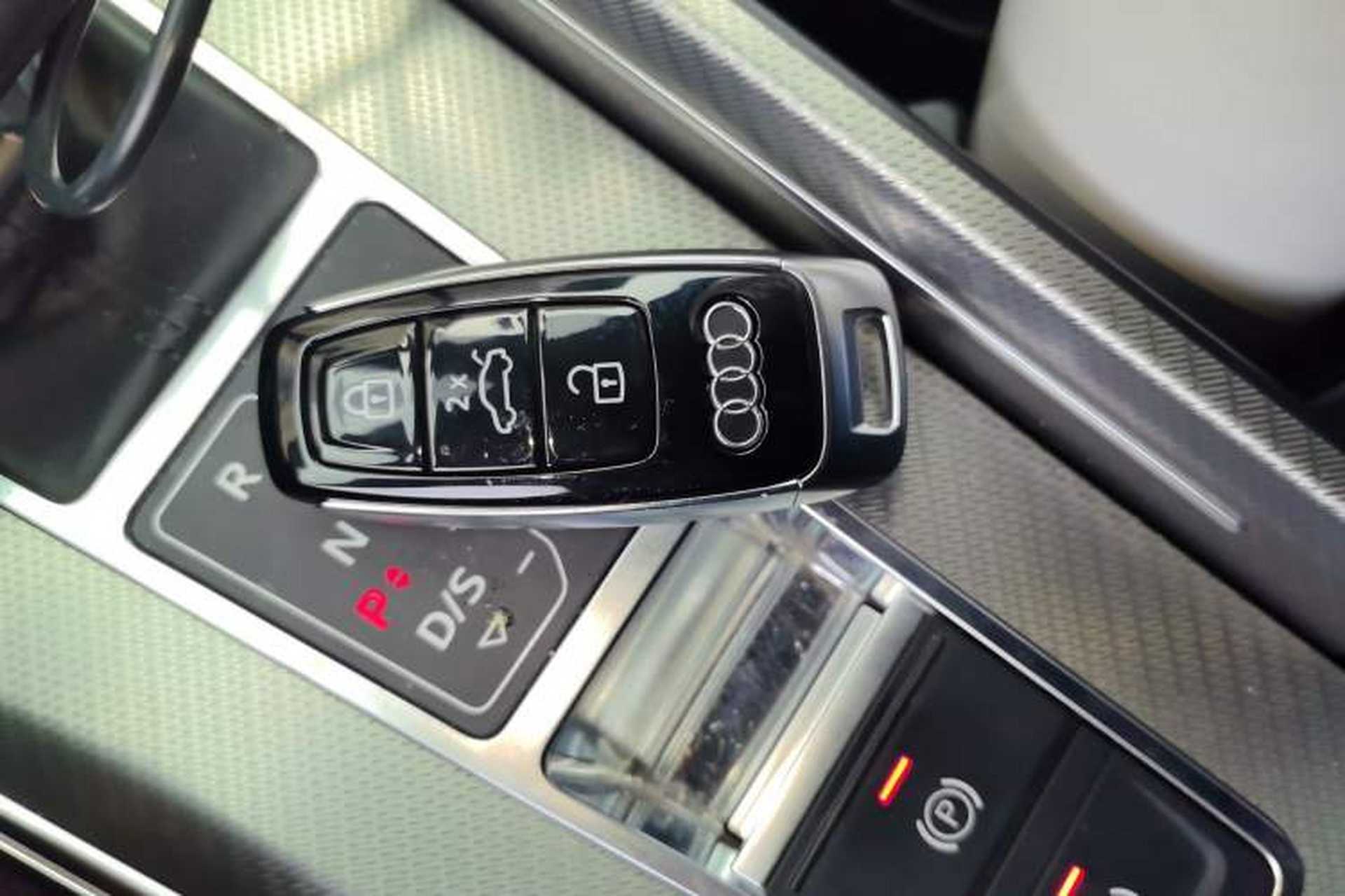 Used Audi A6L 2022 45 TFSI quattro Prestige Elegant Edition Vehicle Key