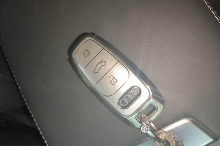 Used Audi A6L 2022 40 TFSI Luxury Dynamic Model Vehicle Key