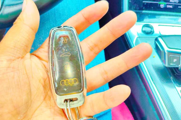 Used Audi A6L 2022 40 TFSI Luxury Dynamic Model Vehicle Key