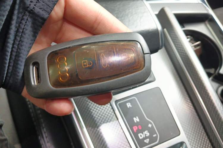 Used Audi A6L 2022 40 TFSI Luxury Dynamic Model Vehicle Key