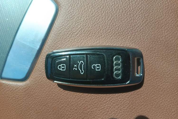 Used Audi A6L 2022 45 TFSI quattro Prestige Elegant Edition Vehicle Key