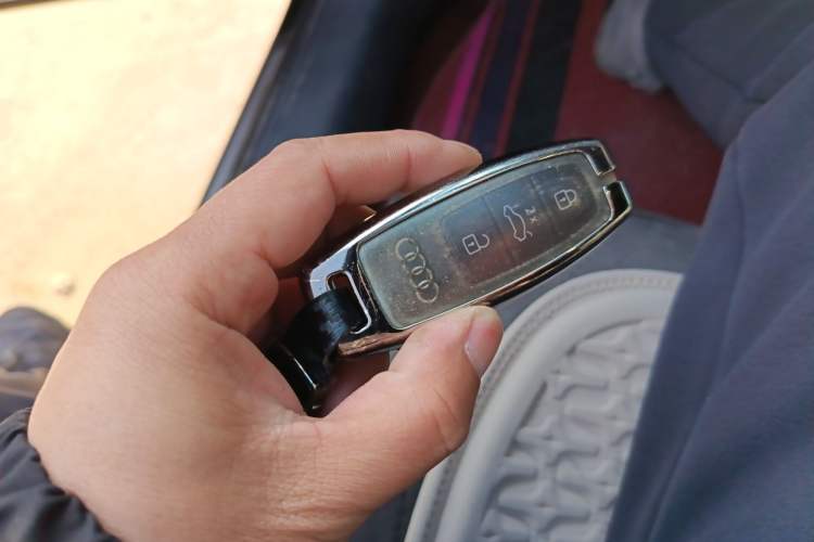Used Audi A6L 2022 45 TFSI Prestige Dynamic Edition Vehicle Key