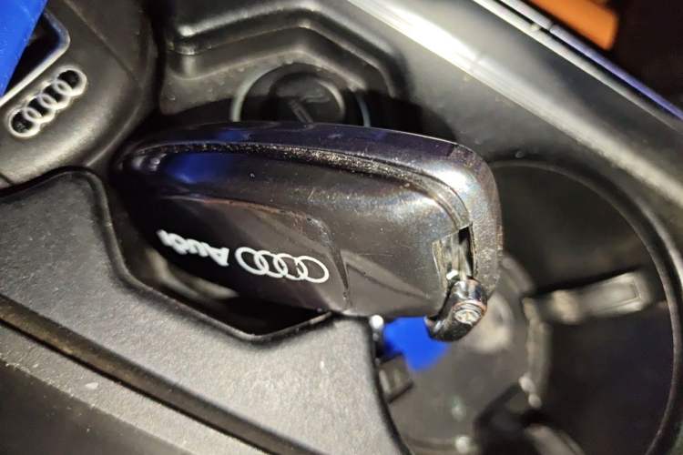Used Audi A6L 2022 40 TFSI Luxury Dynamic Model Vehicle Key
