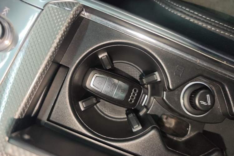 Used Audi A6L 2022 45 TFSI Prestige Dynamic Edition Vehicle Key