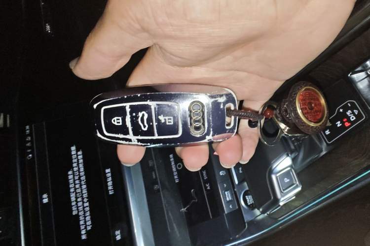 Used Audi A6L 2022 45 TFSI Prestige Dynamic Edition Vehicle Key
