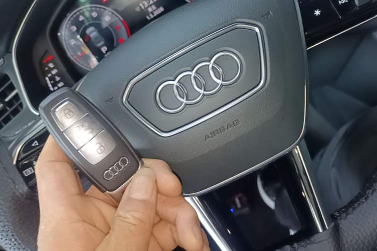 Used Audi A6L 2022 45 TFSI Prestige Dynamic Edition Vehicle Key