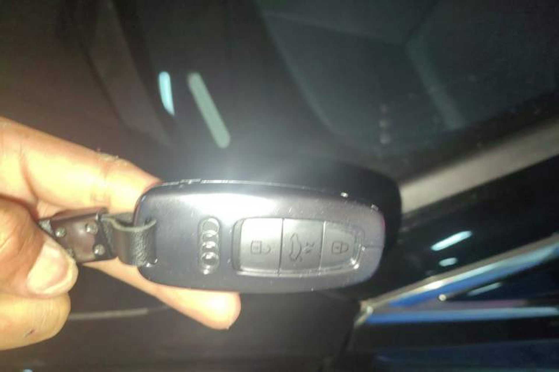 Used Audi A6L 2022 45 TFSI Prestige Dynamic Edition Vehicle Key